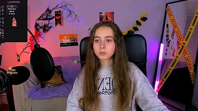 Snapshot of rebecca_smile chatting on 3, 11, 2025 rebecca smile online show from 3, 11, 2025