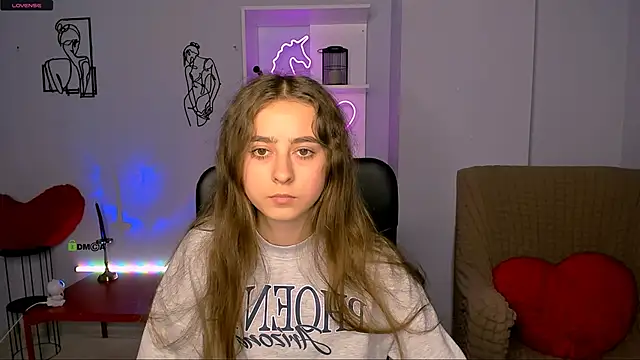 Snapshot of rebecca_smile chatting on 10, 11, 2025 rebecca smile online show from 10, 11, 2025