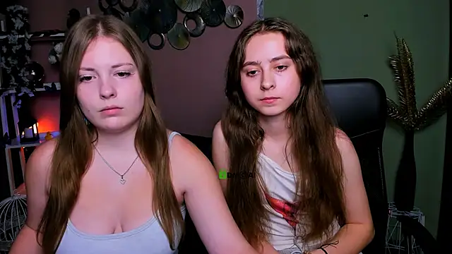 Snapshot of rebecca_smile chatting on 12, 11, 2025 rebecca smile online show from 12, 11, 2025