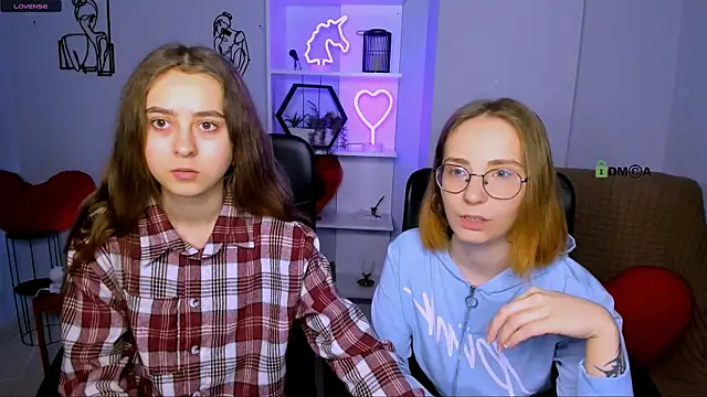 Snapshot of rebecca_smile chatting on 22, 12, 2025 rebecca smile online show from 22, 12, 2025