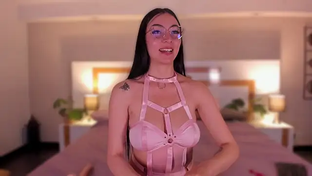 Violeta dh online show from 4, 4, 2026