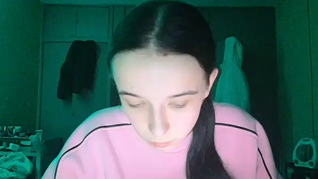 Emilia Light online show from 30, 11, 2025