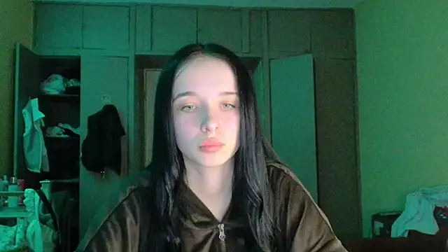 Emilia Light online show from 8, 3, 2026