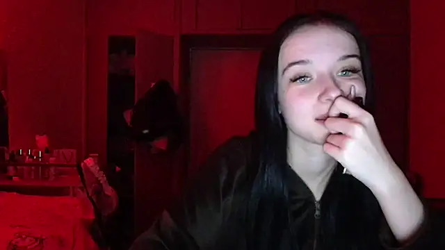 Emilia Light online show from 24, 3, 2026