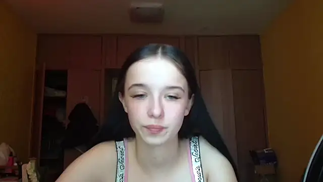 Emilia Light online show from 24, 4, 2026