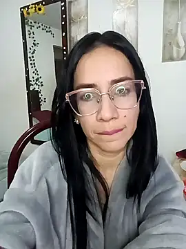 YaraDuartee online show from 13, 12, 2025