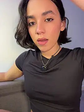 Snapshot of Capricho_01 chatting on 21, 4, 2026 Capricho 01 online show from 21, 4, 2026
