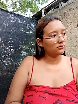 Snapshot of young_dairy01 chatting on 12, 11, 2025 young dairy01 online show from 12, 11, 2025