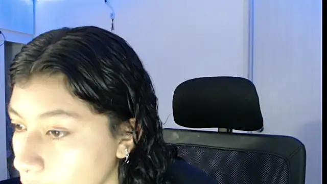 Ivonnybonn online show from 21, 10, 2025