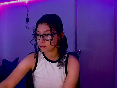 Ivonnybonn online show from 6, 1, 2026