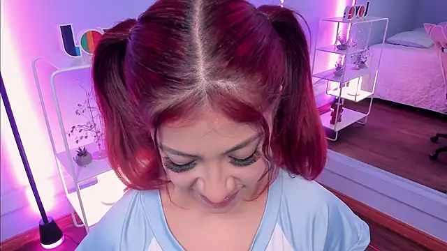 Snapshot of KathiaSaenz_ chatting on 26, 11, 2025 KathiaSaenz online show from 26, 11, 2025