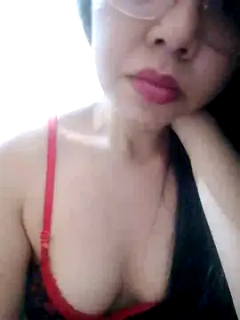 Snapshot of dinha2025 chatting on 29, 9, 2025 dinha2025 online show from 29, 9, 2025