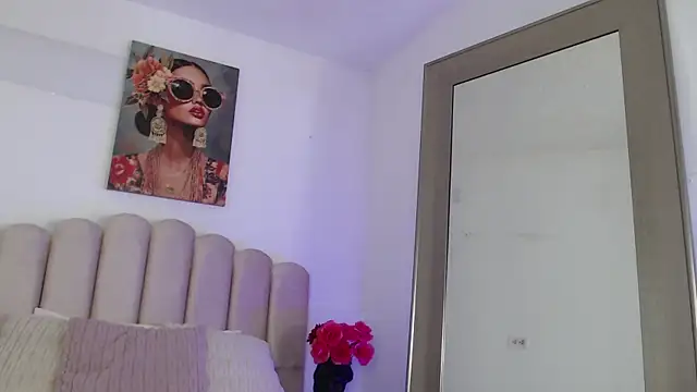 isa bigassx online show from 23, 12, 2025