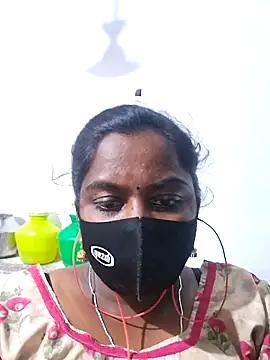 Snapshot of Tamil_Hot_Sindhu chatting on 4, 10, 2025 Tamil Hot Sindhu online show from 4, 10, 2025
