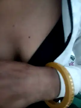 Snapshot of kavita_bhabi chatting on 9, 11, 2025 kavita bhabi online show from 9, 11, 2025