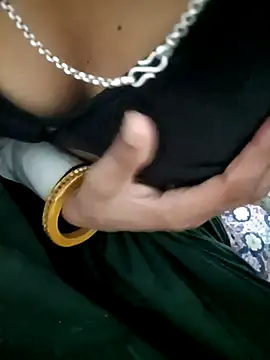 Snapshot of kavita_bhabi chatting on 11, 11, 2025 kavita bhabi online show from 11, 11, 2025