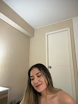 Snapshot of Mariana_gom chatting on 9, 6, 2026 Mariana gom online show from 9, 6, 2026