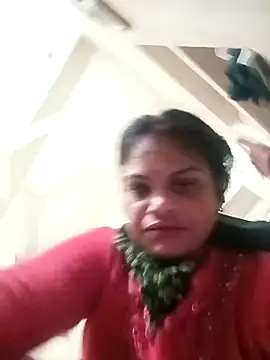 Snapshot of SHMA-77 chatting on 28, 11, 2025 SHMA-77 online show from 28, 11, 2025