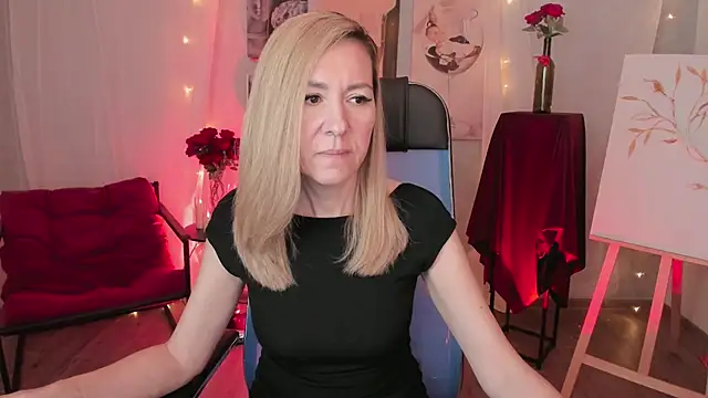 DonnaSmitth online show from 12, 3, 2026