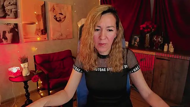 DonnaSmitth online show from 3, 4, 2026