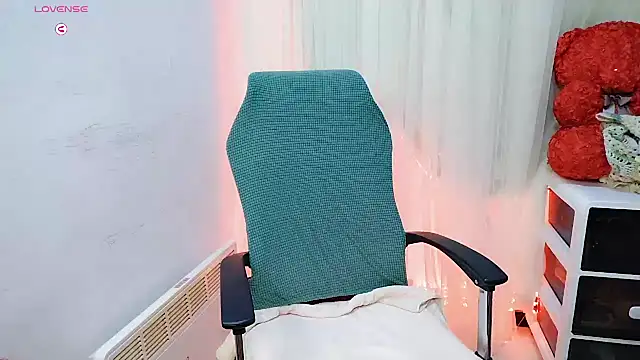 NEWONETO online show from 20, 10, 2025