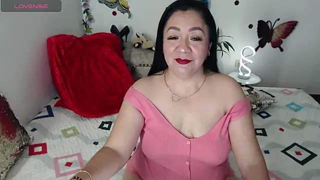 Snapshot of yourhornyjuliettee chatting on 27, 4, 2026 yourhornyjuliettee online show from 27, 4, 2026