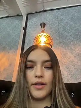 Miia Millerr online show from 15, 11, 2025