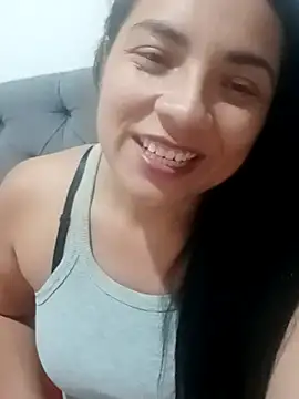 Snapshot of Catalina_Diazz chatting on 7, 10, 2025 Catalina Diazz online show from 7, 10, 2025