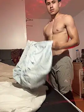 adgymwear1 online show from 6, 10, 2025