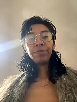 MadamLeRouge online show from 12, 10, 2025