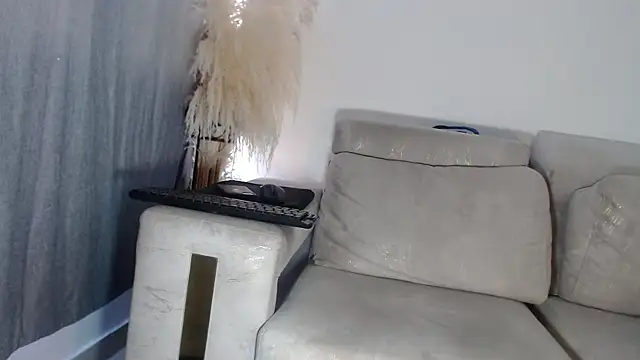 Adrew fox online show from 15, 10, 2025