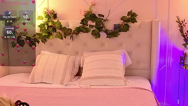 EllyLinn online show from 12, 3, 2026