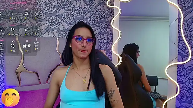 Snapshot of ALI_TAY1 chatting on 4, 10, 2025 ALI TAY1 online show from 4, 10, 2025