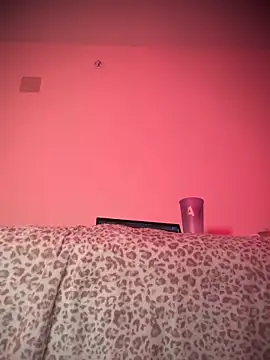 bellacagyal online show from 5, 3, 2026