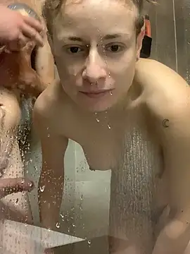 GoldenPussy1329 online show from 23, 11, 2025