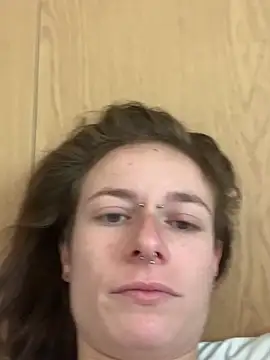 GoldenPussy1329 online show from 24, 3, 2026