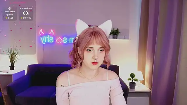 luna son online show from 21, 10, 2025