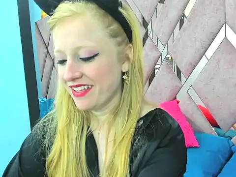 AliceCat 01 online show from 18, 10, 2025