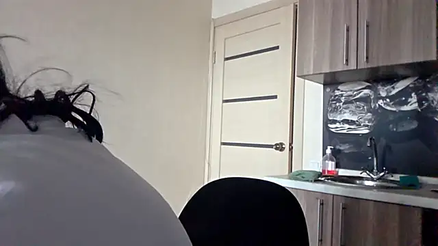 Beeping Creature online show from 9, 4, 2026