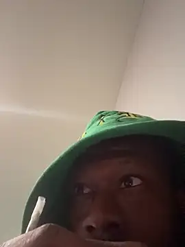 Brooklynboi478 online show from 13, 5, 2026