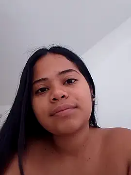 Snapshot of Antonela_19 chatting on 28, 9, 2025 Antonela 19 online show from 28, 9, 2025