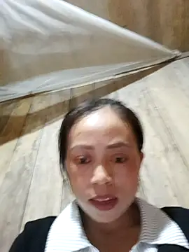 Snapshot of Hoang_xx chatting on 30, 9, 2025 Hoang xx online show from 30, 9, 2025