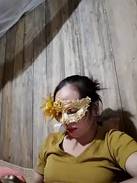 Snapshot of Tuyet_xx chatting on 22, 10, 2025 Tuyet xx online show from 22, 10, 2025