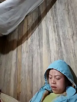 Snapshot of Tuyet_xx chatting on 29, 11, 2025 Tuyet xx online show from 29, 11, 2025