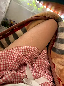 Miubeeeee online show from 21, 10, 2025