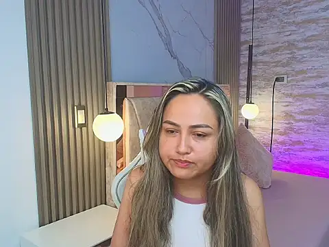 lila cute1 online show from 5, 10, 2025