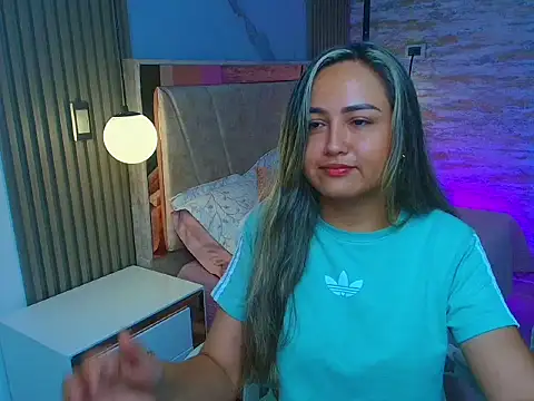 lila cute1 online show from 7, 10, 2025