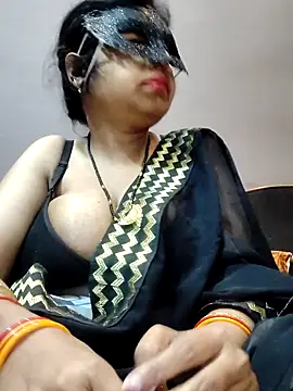 Snapshot of Hot__bhabhi_99 chatting on 7, 2, 2026 Hot bhabhi 99 online show from 7, 2, 2026