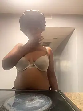 Snapshot of we_wet chatting on 29, 9, 2025 we wet online show from 29, 9, 2025