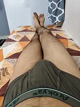 Mallu kalikar 69 online show from 16, 11, 2025